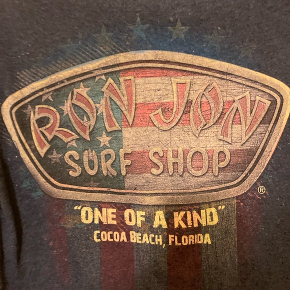 Ron, Jon surf shop T-shirt - Picture 5 of 5